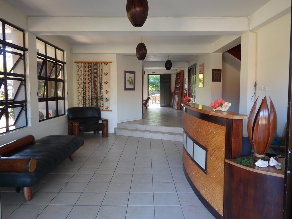 Bluewater Lodge Nadi Buitenkant foto