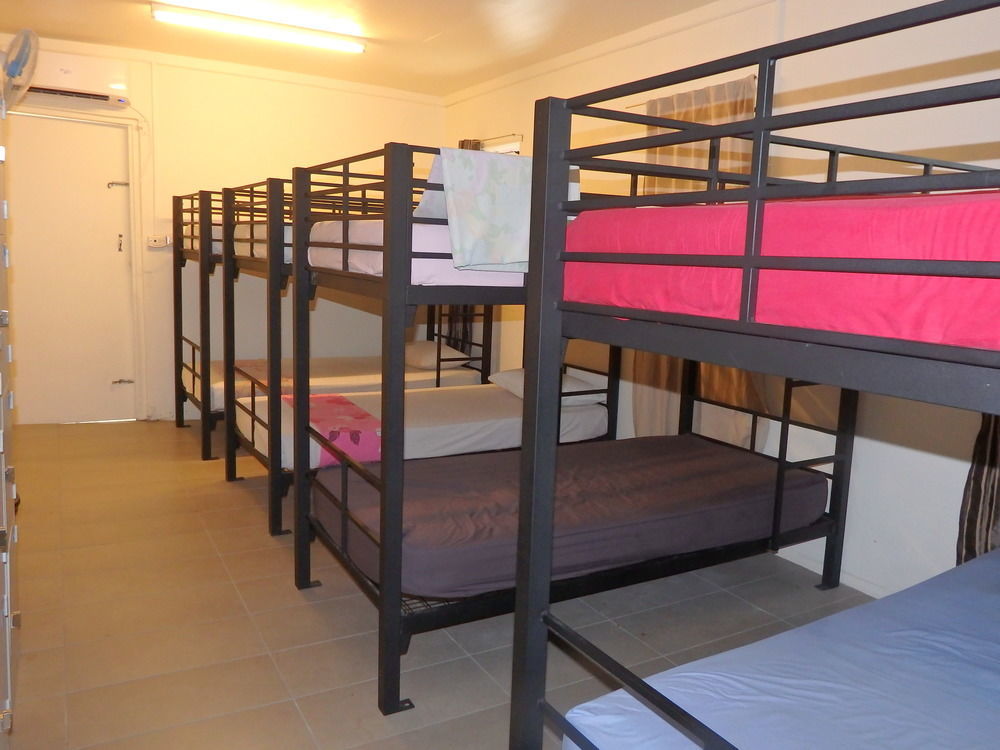 Bluewater Lodge Nadi Buitenkant foto