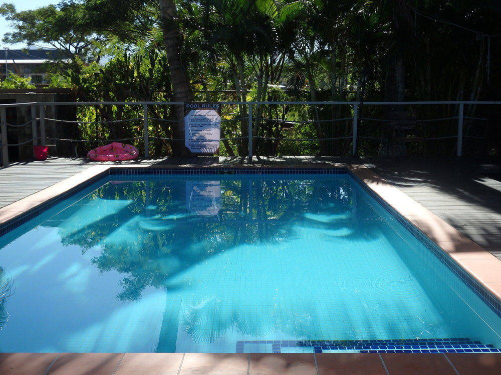 Bluewater Lodge Nadi Buitenkant foto
