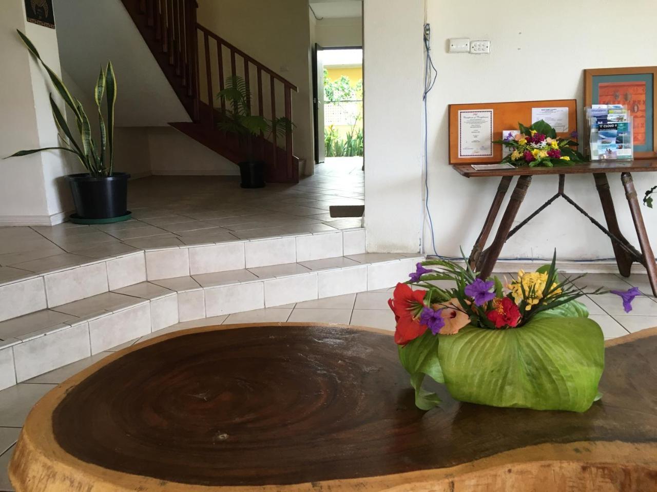Bluewater Lodge Nadi Buitenkant foto